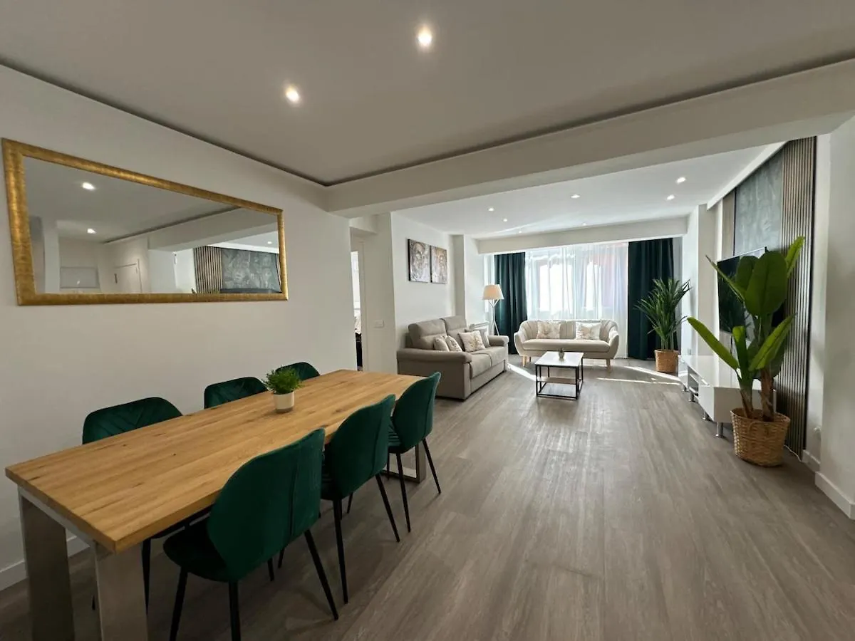 Daire Apartamento A Estrenar Madrid, Castropol